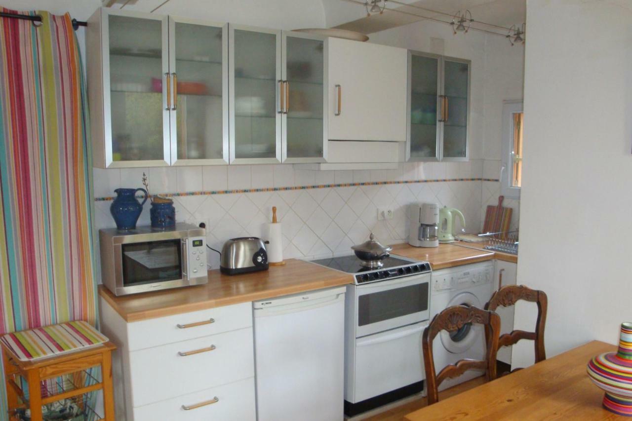 Studio En Provence โอบาญ ภายนอก รูปภาพ